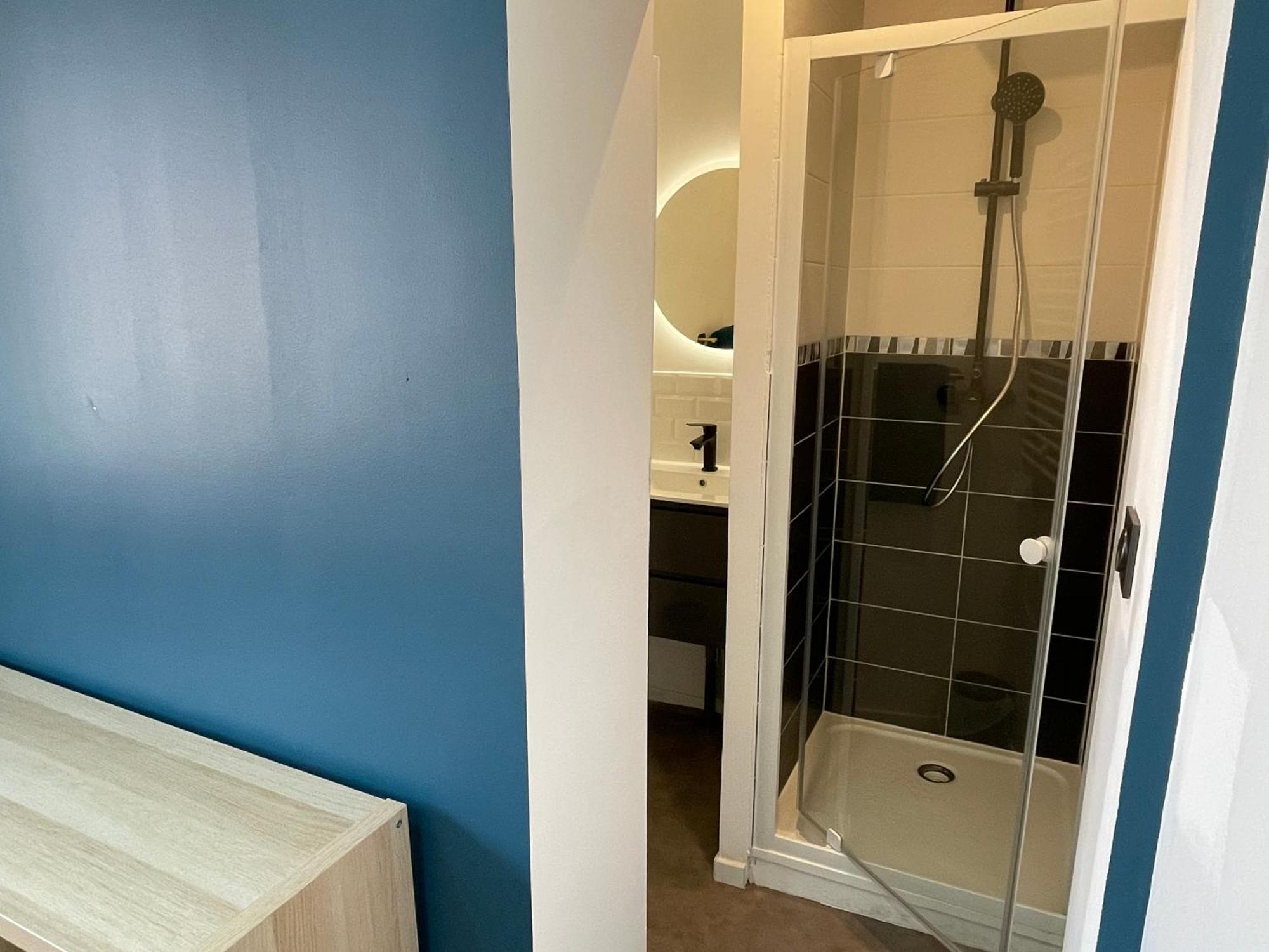 Les 3 Suites - 6 Personnes - 3 Chambres Avec Sdb Privatives Ланс Экстерьер фото