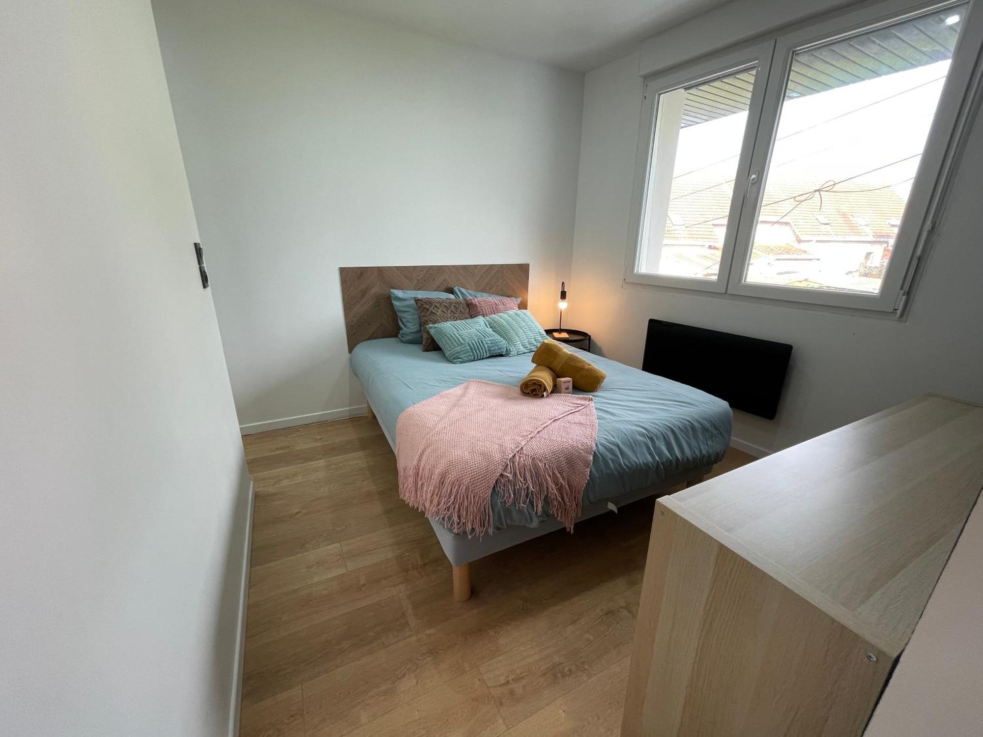 Les 3 Suites - 6 Personnes - 3 Chambres Avec Sdb Privatives Ланс Экстерьер фото