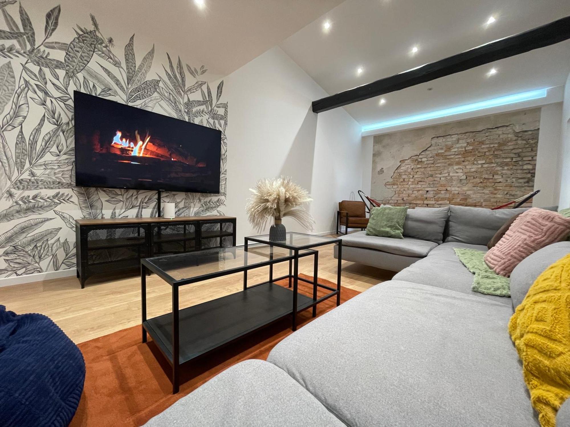 Les 3 Suites - 6 Personnes - 3 Chambres Avec Sdb Privatives Ланс Экстерьер фото